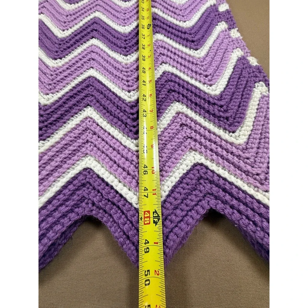 Crochet Afghan Throw Purple White Zig Zag Pattern Throw Handmade‎ Lap 46x46